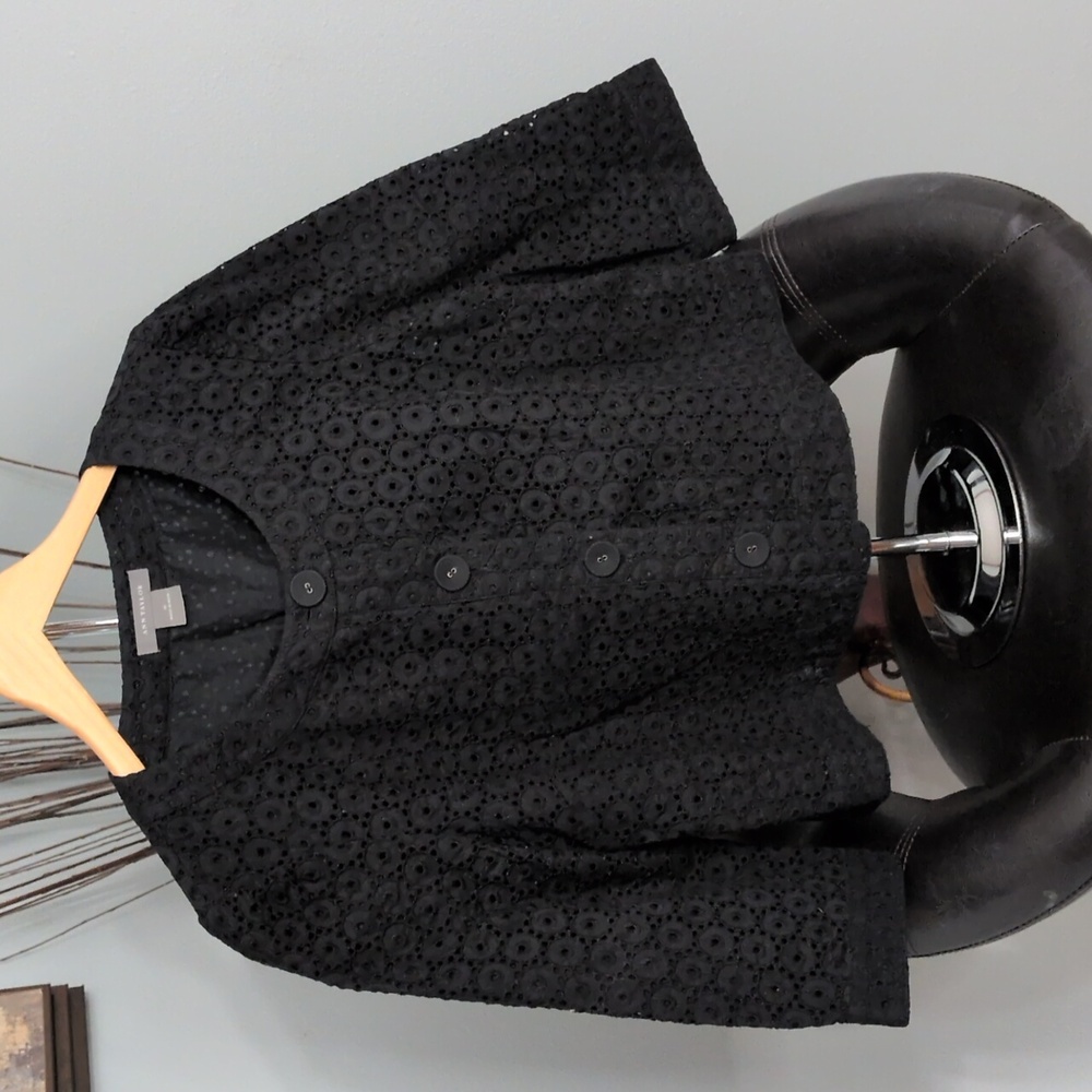 Ann Taylor Long Sleeve Black Eyelet Cropped Jacket